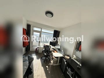 Comfortabel flat in Delft voor plekje in Rijswijk