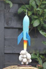 Beeldje - rocket man - gietijzer