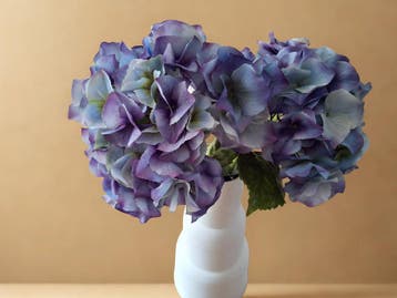 Blauwe zijden hortensia bollen, lengte  70 cm Ø 25 cm., Huis en Inrichting, Woonaccessoires | Kunstplanten en Kunstbloemen, Verzenden