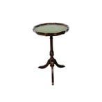 Bijzettafel - Georgische stijl mahonie wijntafel met groen, Antiek en Kunst
