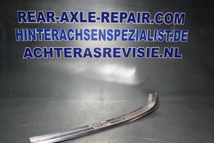 Sierlijst linker achterruit  Opel Manta A uit 1970, gebru..., Auto-onderdelen, Carrosserie en Plaatwerk, Gebruikt, Opel, Verzenden