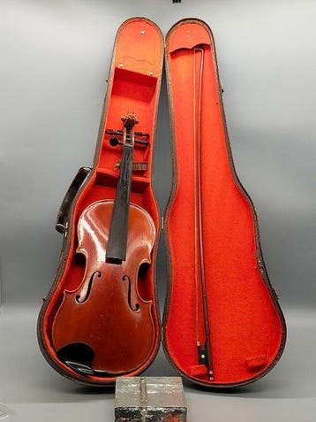 Alte Geige / Violine mit Bogen und Kasten – Antikes, Nieuw