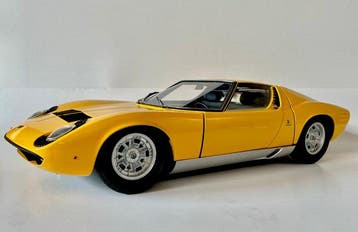 Hachette 1:8 - Modelauto, Nieuw