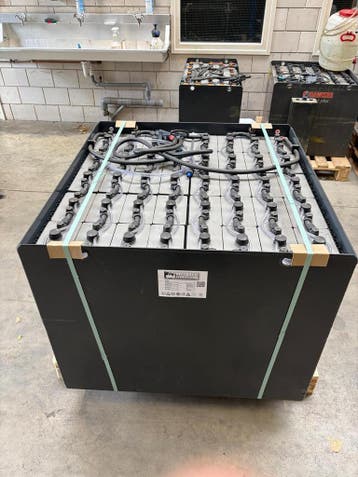 Gebruikte heftruck accu 80v 6PZS930 2022 + autofill systeem, Overige typen