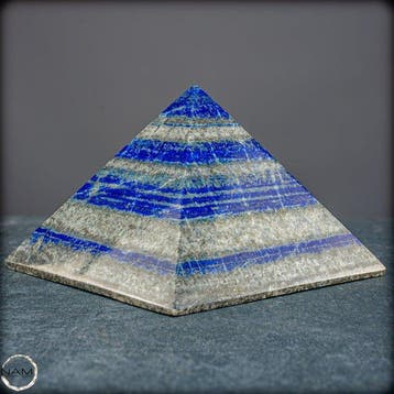 Koninglijke lapis-lazuli-piramide – Symbool voor wijsheid,