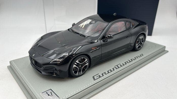 BBR 1:18 - Modelauto - Maserati Granturismo Trofeo -, Hobby en Vrije tijd, Modelauto's | 1:5 tot 1:12