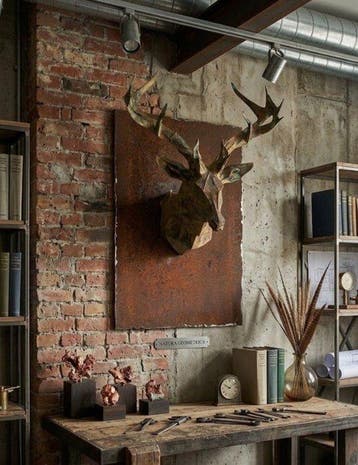 The Rodriguez (Spain) - Guardian of Rust - Effect Sculpture,