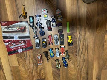 Hot Wheels 1:64 - Modelauto (23) - Verschiedene Hot Wheels, Nieuw