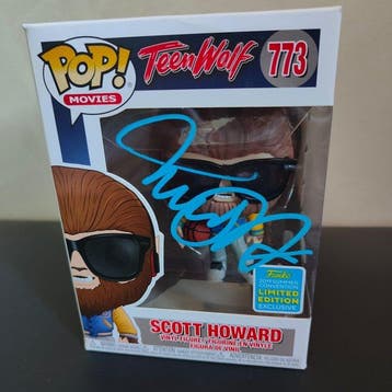 Funko - Funko Pop Teen Wolf – Signed By Michael J. Fox