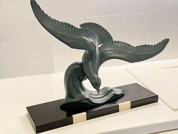 sculptuur, big original Art Déco Sculpture Seagull over the