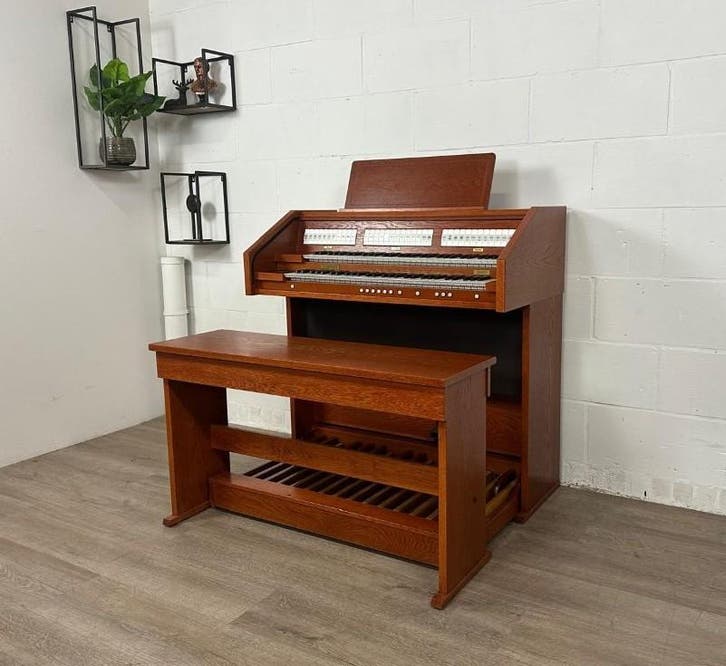 Content D 4327, Muziek en Instrumenten, Orgels, 2 klavieren, Orgel, Gebruikt