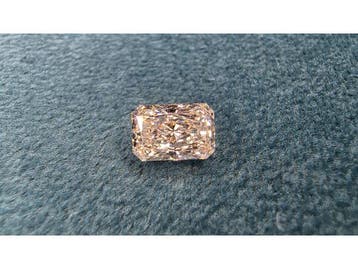 Veiling - Diamant radiant 1.00 crt ( IGI gecertificeerd ), Nieuw