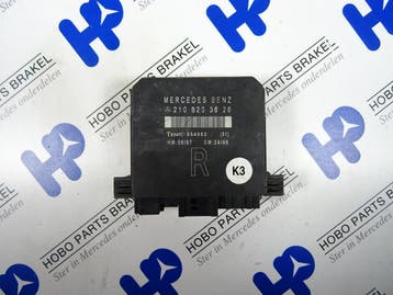 Deur module A 210 820 3626 RV o.a: E-klasse w210, Auto-onderdelen, Ophalen of Verzenden, Gebruikt, Mercedes-Benz
