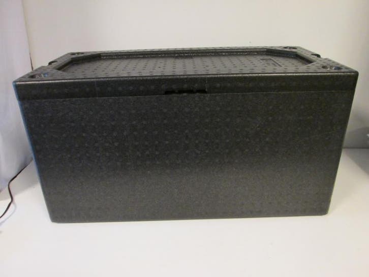 Thermo box /kist  Skufa (Kisten), Verzamelen, Militaria | Algemeen, Overige soorten, Overige gebieden, Kist of Geocache, Ophalen of Verzenden