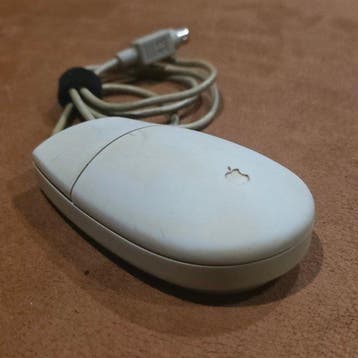 Apple Vintage Apple Desktop Bus Mouse II (ADB) – M2706 –, Nieuw