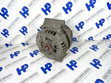 Dynamo A 629 150 0050 - 220A. o.a: S-klasse w221, Ophalen of Verzenden, Gebruikt, Mercedes-Benz