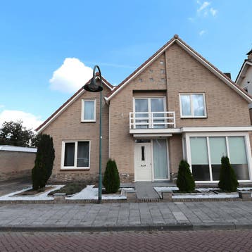 Huis in Etten Leur gevonden voor €2450,- pm, Etten Leur