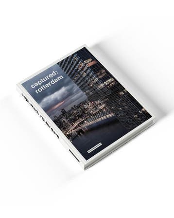 captured: rotterdam - Roy Geneugelijk 9789090378725, Boeken, Verzenden, Gelezen, Roy Geneugelijk
