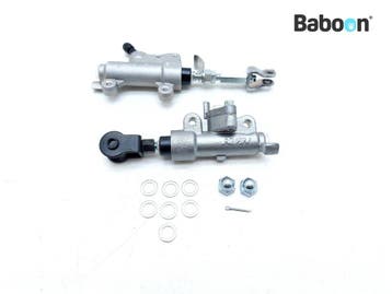 Rempomp Achter Honda GL 1800 Goldwing 2001-2005 (GL1800) Kit, Verzenden, Gebruikt