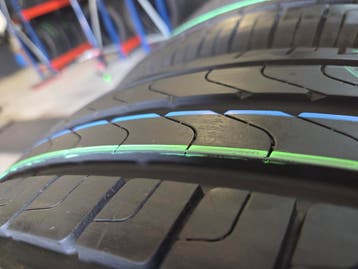 235/50/19 99V PIRELLI ZOMERBANDEN 8MM PROFIEL 4X, Gebruikt, 235 mm, Band(en), Personenwagen