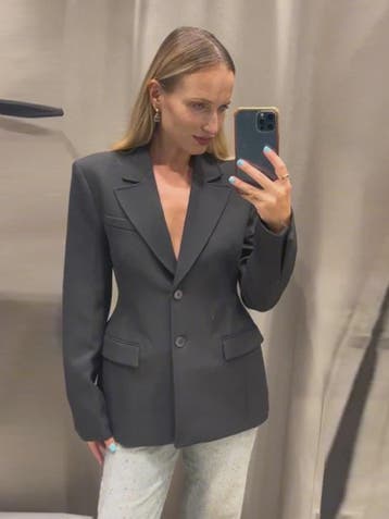Chique Dames Blazer met Schoudervullingen en Split – Lente 2, Verzenden, Nieuw