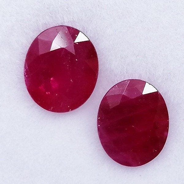 2 pcs Rood Robijn - 1.54 ct - Instituto Gemólogico Español, Sieraden, Tassen en Uiterlijk, Edelstenen