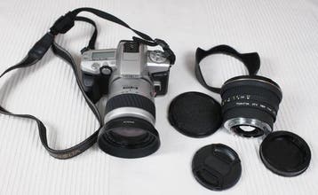 Minolta Dynax 4 SLR AF silver film camera + minolta zoom, Nieuw