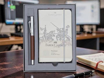 Faber Castell - Graf von Faber-Castell Guilloche Cognac, Verzamelen, Nieuw