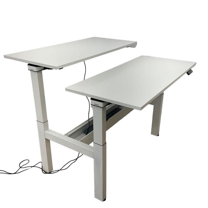 Steelcase Ology Duo Werkplek - 140x60 cm witte bureaubladen, Huis en Inrichting, Bureaus, Zo goed als nieuw, Elektrisch, In hoogte verstelbaar