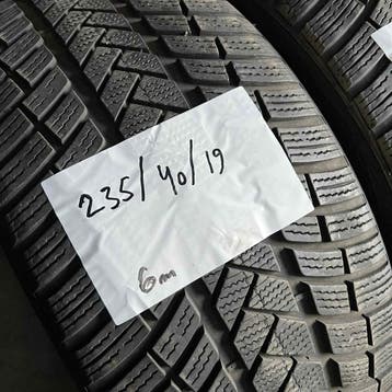 2 x Vredestein Wintrac Pro 235-40-19 Winterbanden 6mm, 19 inch, Gebruikt, 235 mm, Band(en)