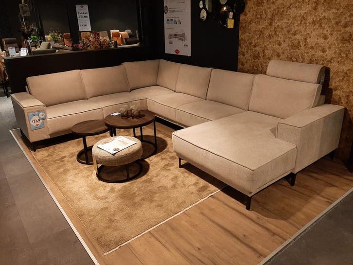 Hoekbank Calira **SHOWROOMMODEL**, Huis en Inrichting, Banken | Bankstellen, Nieuw, Stof