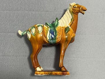 sculptuur, Cavallo in stile dinastia Tang - 29 cm - Glazuur,