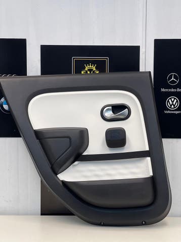 Renault Twingo portier bekleding links achter 2019 156072952, Auto-onderdelen, Interieur en Bekleding, Gebruikt, Renault