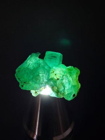 19.40ct Zambian Rough Emerald Specimen Ruw- 3.88 g