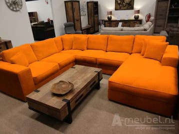 U-Bank Berlicum - u-banken - Oranje, Nieuw, 150 cm of meer, Stof, 250 tot 300 cm