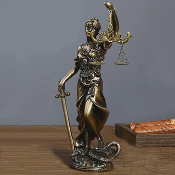 Retro Koperkleurige Vrouwe Justitia Beeldje - Decoratie voor, Verzenden, Nieuw in verpakking