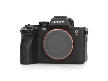 Sony A7R V - <190.000 kliks - 1 jaar garantie, Ophalen of Verzenden, Zo goed als nieuw, Sony