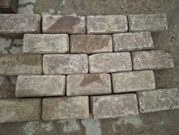 Oude gebakken keiformaten Zuidspoor (op pallets), Ophalen of Verzenden, Gebruikt, Klinkers