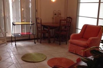 Te Huur Kamer Van Marumstraat In Den Haag, 20 tot 35 m², Den Haag
