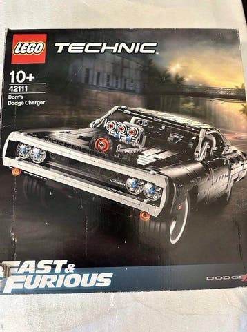 Lego Set - 42111 - Technic - Doms Dodge Charger /, Kinderen en Baby's, Speelgoed | Duplo en Lego, Nieuw