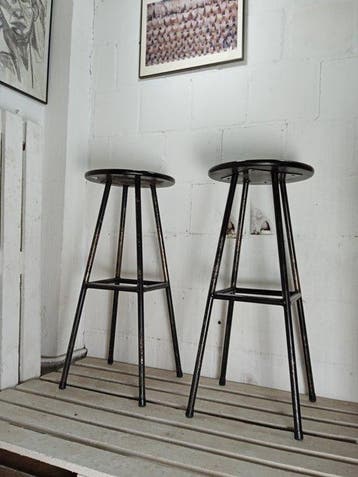Kruk (2) - Vintage industriële hoge barkrukken - Staal, Hout