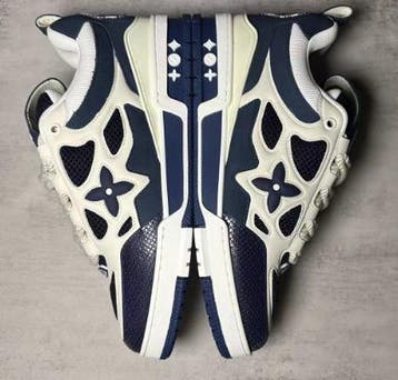 Louis Vuitton Skate Sneaker | Marine White, Blauw, Nieuw, Ophalen of Verzenden, Sneakers of Gympen