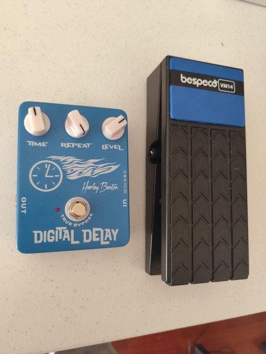 Digital Delay Harley Benton e Bespeco Volume - Diverse, Muziek en Instrumenten, Snaarinstrumenten | Gitaren | Akoestisch