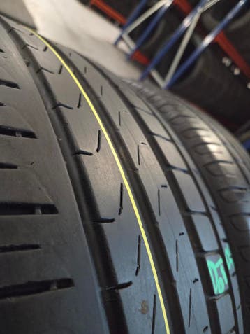 235/45/20 100Y PIRELLI ZOMERBANDEN 6,5MM PROFIEL 4X, Auto-onderdelen, Ophalen, Gebruikt, 235 mm, Band(en)