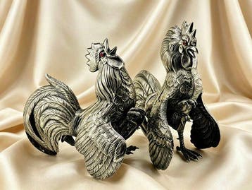 Figuur - Pareja de Gallos (2) - Verzilverd, alpaca