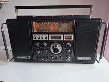Grundig - Satellit 2400 Wereldradio, Nieuw