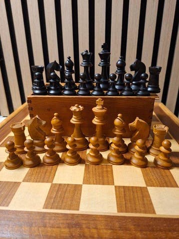 Schaakspel - Schaars Staunton schaakspel (king 8.5 cm)