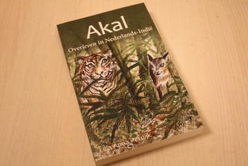 9789083260105 . Akal / Overleven in Nederlands-Indië, Nieuw