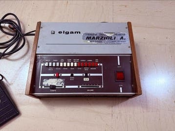 Fabbrica Strumenti Musicali Marzioli A - M 15, Seriale E 1, Nieuw