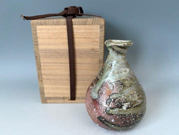 Shugo Takauchi () (b.1937) - Fles - Steengoed - Natural, Antiek en Kunst